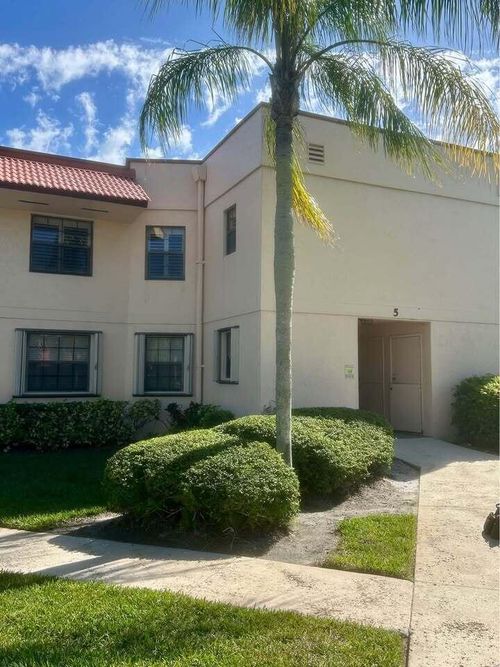 apt-5-80-2041 Ne Collins Cir, Jensen Beach, FL, 34957-6615 | Card Image