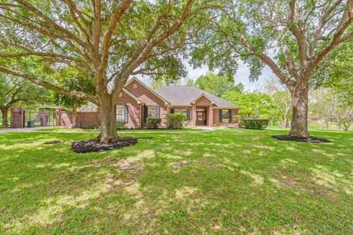4519 Westerdale Drive, Fulshear, TX, 77441 | Card Image