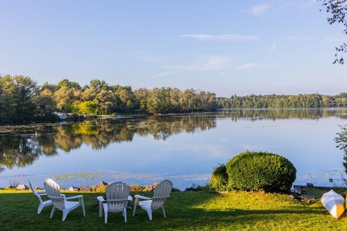 292 Shore Rd, West Stockbridge, MA, 01266 | Card Image