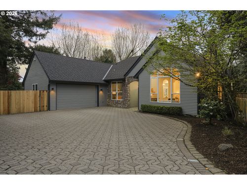 6425 Ashwood Ct, West Linn, OR, 97068-4907 | Card Image