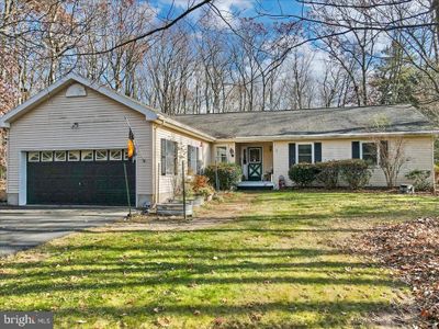 14 Whippoorwill Drive, House other with 3 bedrooms, 2 bathrooms and null parking in Saylorsburg PA | Image 3