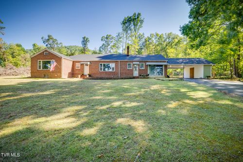 100 Cross Street, Erwin, TN, 37650 | Card Image