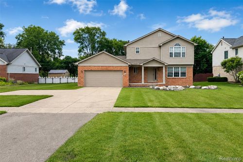 41585 Cherry Hill Rd, Canton, MI, 48188-1201 | Card Image