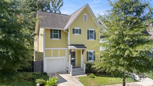 5218 Kelly St, Charlotte, NC, 28205-7910 | Card Image