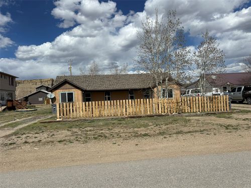 901, 903 Central Avenue, KREMMLING, CO, 80459 | Card Image