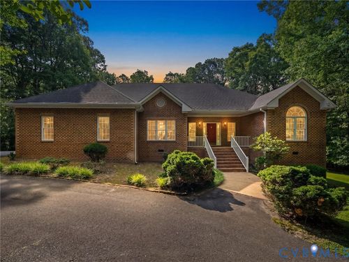 5308 Copperpenny Ct, Chesterfield, VA, 23832-7559 | Card Image