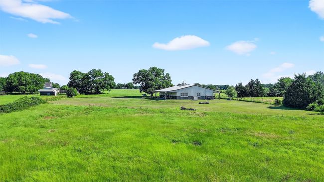 12041 Bell Rd, House other with 3 bedrooms, 2 bathrooms and null parking in Pilot Point TX | Image 37