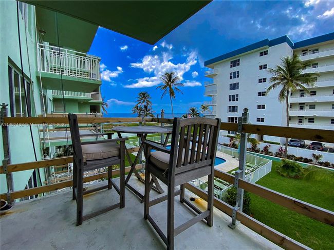 306e - 1750 S Ocean Blvd, Condo with 2 bedrooms, 2 bathrooms and null parking in Lauderdale By The Sea FL | Image 18