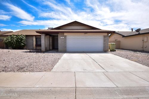 6525 W Mercer Ln, Glendale, AZ, 85304-3628 | Card Image