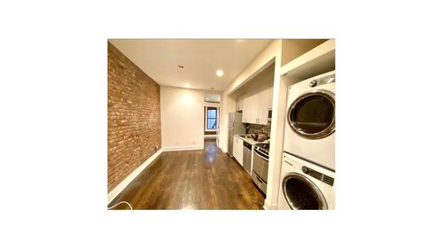 2g-239 E 58th St, New York, NY, 10022-1217 | Card Image