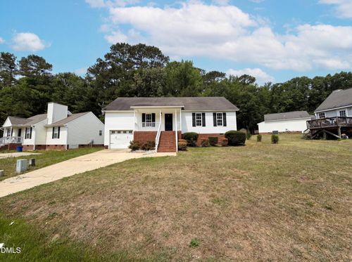 1024 Laurel Leaf Rd, Zebulon, NC, 27597-6718 | Card Image