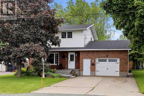 309 Whitney Ave, Sault Ste. Marie, ON, P6C5L9 | Card Image