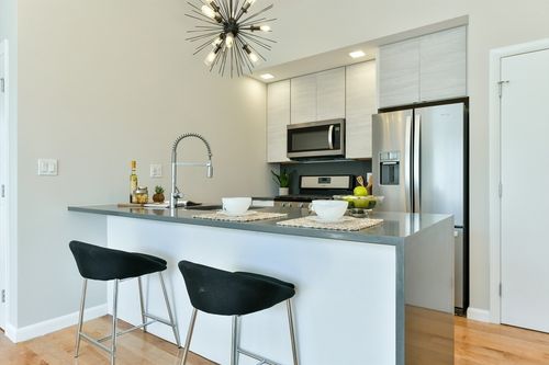 403-87 Parker St, Chelsea, MA, 02150-4480 | Card Image