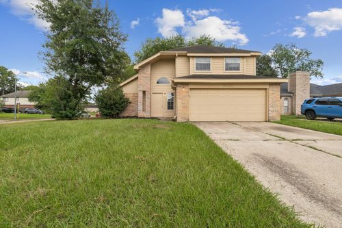 8454 Lake Crystal Dr, Houston, TX, 77095-3613 | Card Image