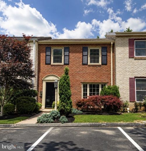 17904 Hickory Ln, HAGERSTOWN, MD, 21740-7802 | Card Image