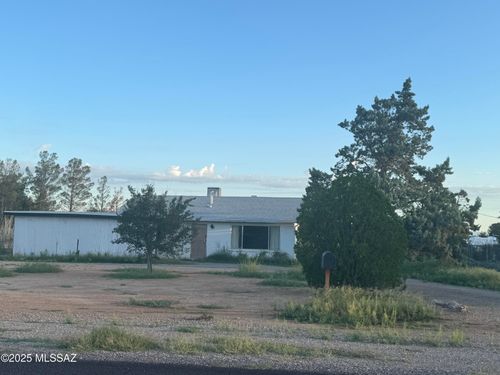 1105 E Treasure Rd, Pearce, AZ, 85625-4006 | Card Image