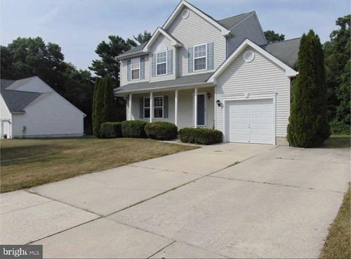 10 Churchill Dr, Millville, NJ, 08332-9413 | Card Image