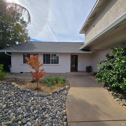 480 Meadowview Drive, Vacaville, CA, 95688 | Card Image