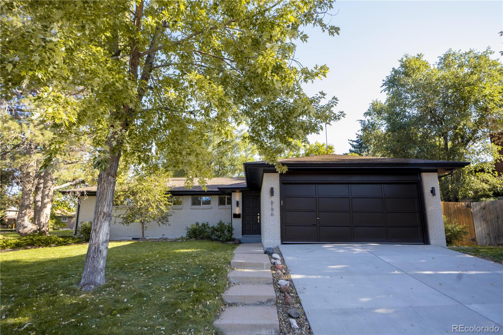 Adams Dr, Centennial, CO 80121