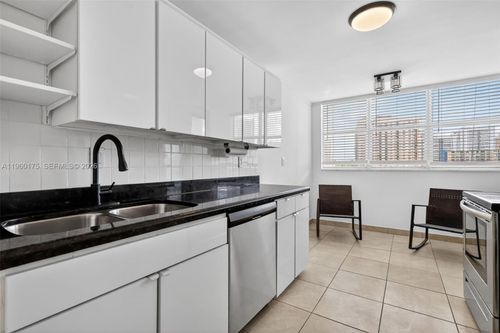 406-100 Golden Isles Dr, Hallandale Beach, FL, 33009-5885 | Card Image