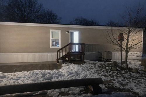 684 South St, Delaware, OH, 43015-2481 | Card Image