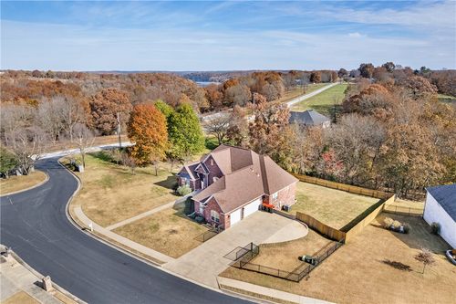 21830 Friendship View Dr, Springdale, AR, 72764-9011 | Card Image