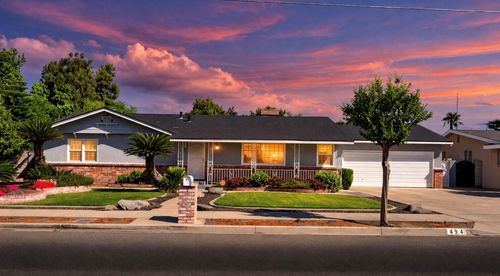 494 E Merritt Ave, Tulare, CA, 93274-2028 | Card Image
