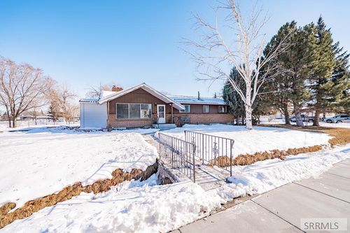 314 S Oakley, Dubois, ID, 83423 | Card Image