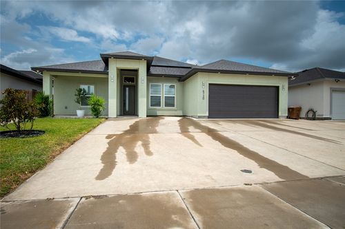 6730 Effat Dr, Corpus Christi, TX, 78414-7023 | Card Image