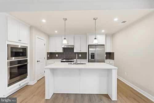 290-14540 George Carter Way, CHANTILLY, VA, 20151-1817 | Card Image