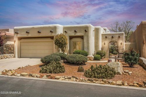 1506 Fairway Village Dr, Las Cruces, NM, 88007-4829 | Card Image