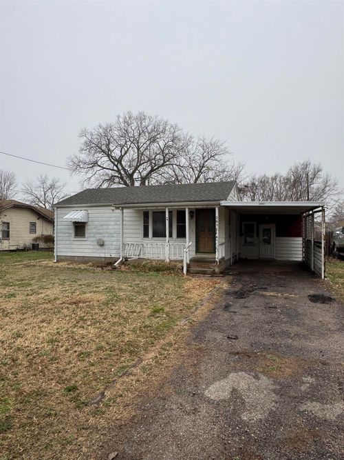 2651 N Coolidge, Wichita, KS, 67204 | Card Image
