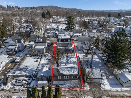 167 Belvidere Ave, Washington, NJ, 07882-1345 | Card Image