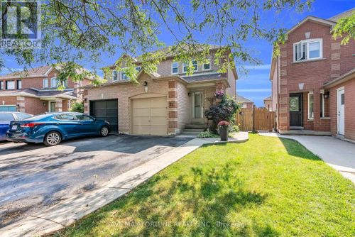 21 Kitto Court, Brampton (Fletcher's West), ON, L6Y5A9 | Card Image
