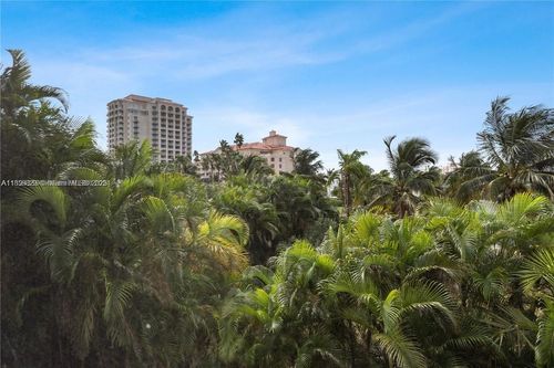 apt-209-20335 W Country Club Dr, Aventura, FL, 33180-1621 | Card Image