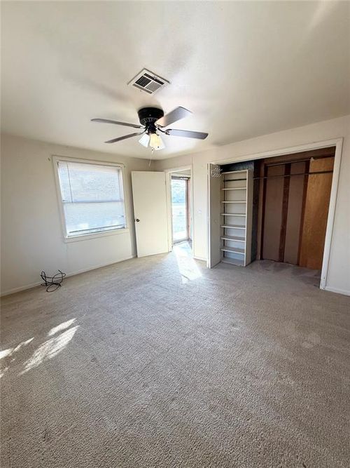 521 E Warren Rd, Blair, OK, 73526 | Card Image