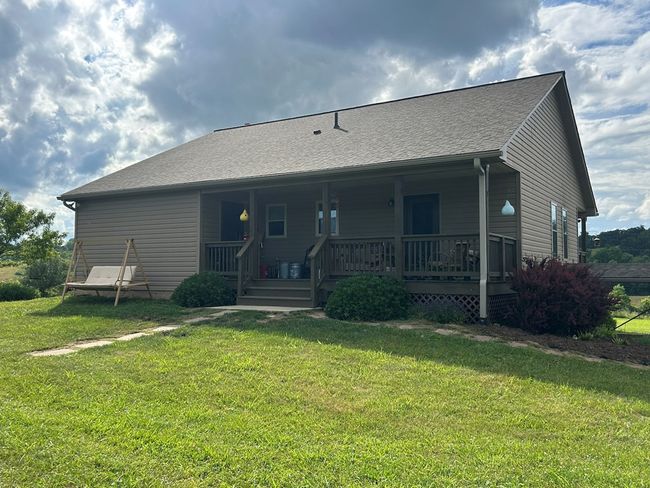 3950 Boyd Rd, House other with 2 bedrooms, 2 bathrooms and null parking in Draper VA | Image 35