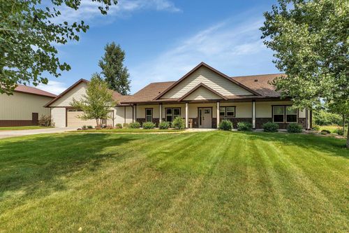 6336 230th Street, Saint Augusta, MN, 56301 | Card Image