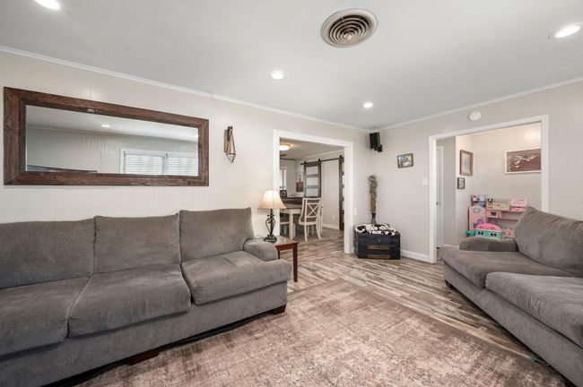 9919 Bohacek Rd, Home with 3 bedrooms, 2 bathrooms and 4 parking in Beasley TX | Image 27