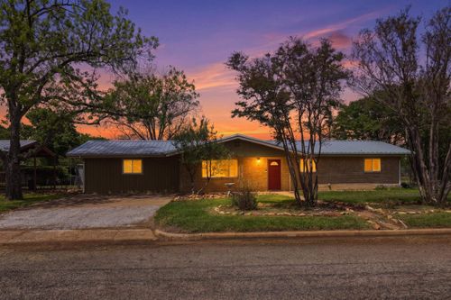 1309 E Brown St, Llano, TX, 78643-2405 | Card Image
