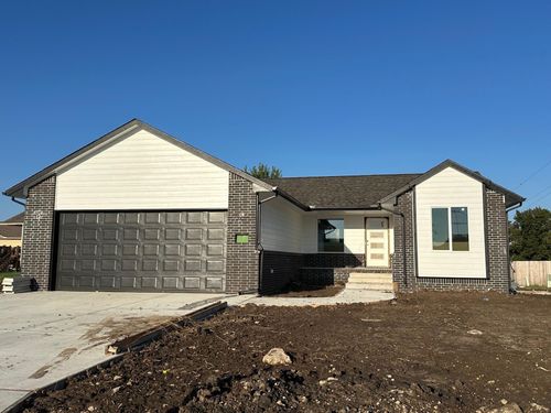 2825 N Rutland Ln, Augusta, KS, 67010 | Card Image