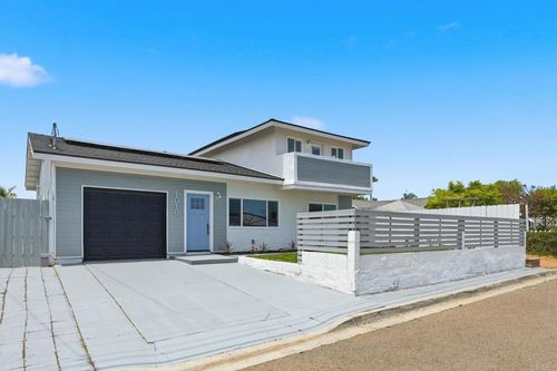 1016 Delaware St, Imperial Beach, CA, 91932-2714 | Card Image