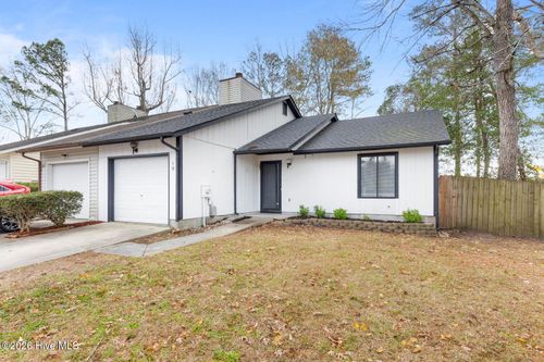 19 S Onsville Pl, Jacksonville, NC, 28546-5813 | Card Image