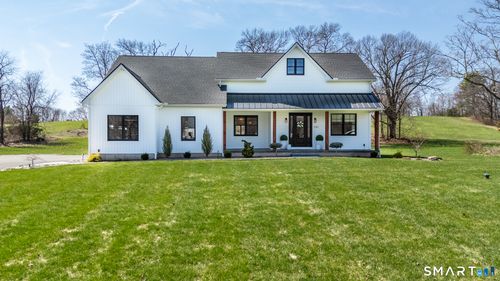 201 Mountain St, Ellington, CT, 06029-4312 | Card Image