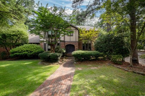 477 Valley Club Circle, Little Rock, AR, 72212 | Card Image