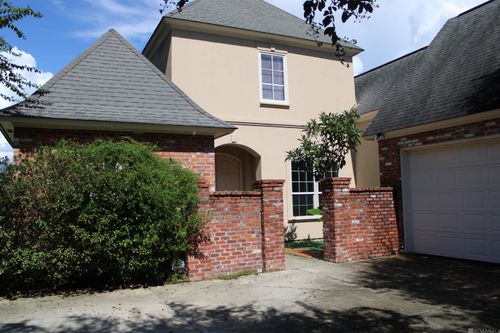 19435 S Harrells Ferry Rd, Baton Rouge, LA, 70816-3574 | Card Image