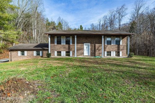 2313 Hall Rd, DANDRIDGE, TN, 37725 | Card Image