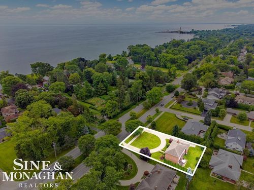 1001 Lake Shore Rd, Grosse Pointe Shores, MI, 48236-4103 | Card Image