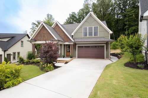 569 Sun Valley Rd, Chattanooga, TN, 37419-2439 | Card Image