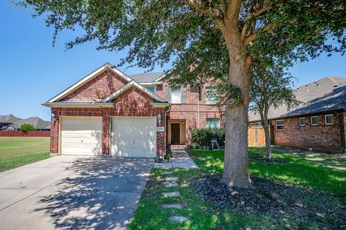 7004 Alcala, Grand Prairie, TX, 75054-6759 | Card Image
